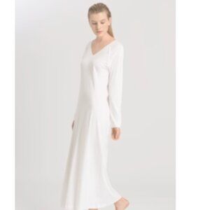 HANRO OF SWITZERLAND Pure Essence V-Neck Cotton Nightgown $220